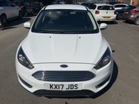 USED 2017 17 FORD FOCUS 1.0T EcoBoost Titanium Hatchback 5dr Petrol Auto Euro 6 (s/s) (125 ps) PARKING SENSORS -APPLE CARPLAY
