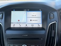 USED 2017 17 FORD FOCUS 1.0T EcoBoost Titanium Hatchback 5dr Petrol Auto Euro 6 (s/s) (125 ps) PARKING SENSORS -APPLE CARPLAY