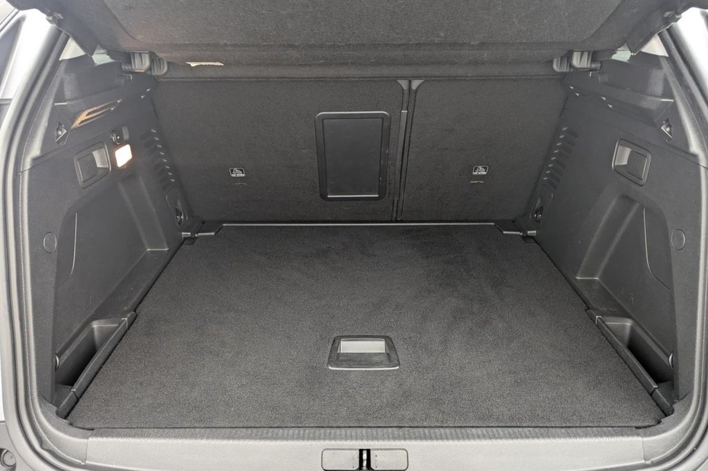 USED 2018 18 PEUGEOT 3008 1.2 PureTech Allure SUV 5dr Petrol Manual Euro 6 (s/s) (130 ps) Car Play, Sat Nav, Camera