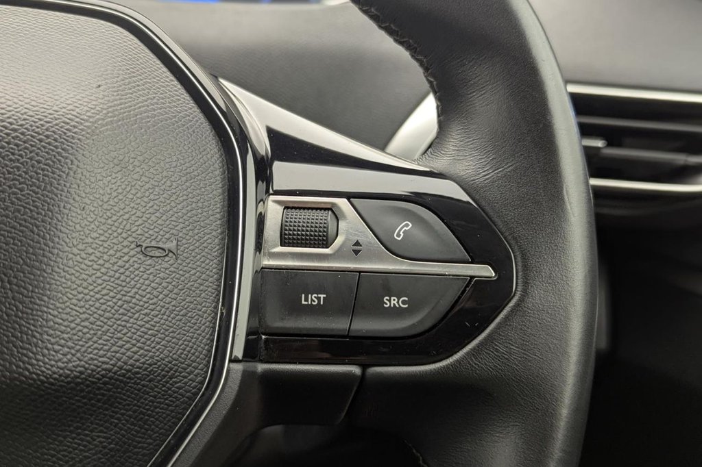 USED 2018 18 PEUGEOT 3008 1.2 PureTech Allure SUV 5dr Petrol Manual Euro 6 (s/s) (130 ps) Car Play, Sat Nav, Camera