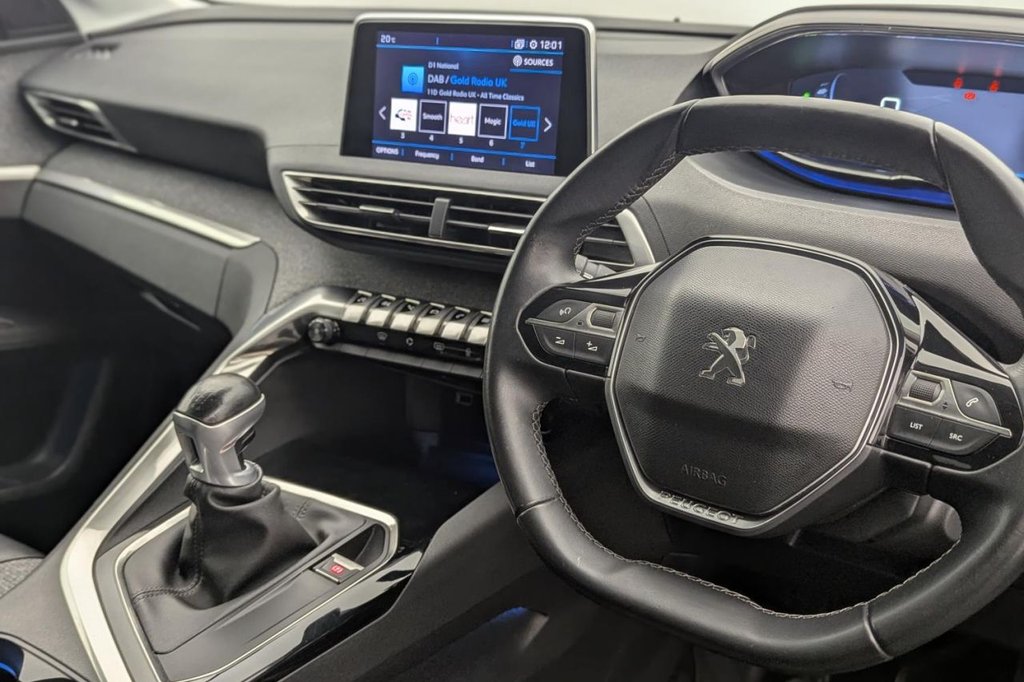 USED 2018 18 PEUGEOT 3008 1.2 PureTech Allure SUV 5dr Petrol Manual Euro 6 (s/s) (130 ps) Car Play, Sat Nav, Camera