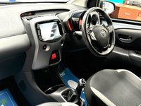 USED 2020 70 TOYOTA AYGO 1.0 VVT-i x-trend Hatchback 5dr Petrol Manual Euro 6 (Safety Sense) (71 ps) Electro Grey Metallic, Low Insurance Costs, Low Mileage, Apple Carplay, Bluetooth, Reverse Camera, USB/AUX, 27000 Miles Great S/H