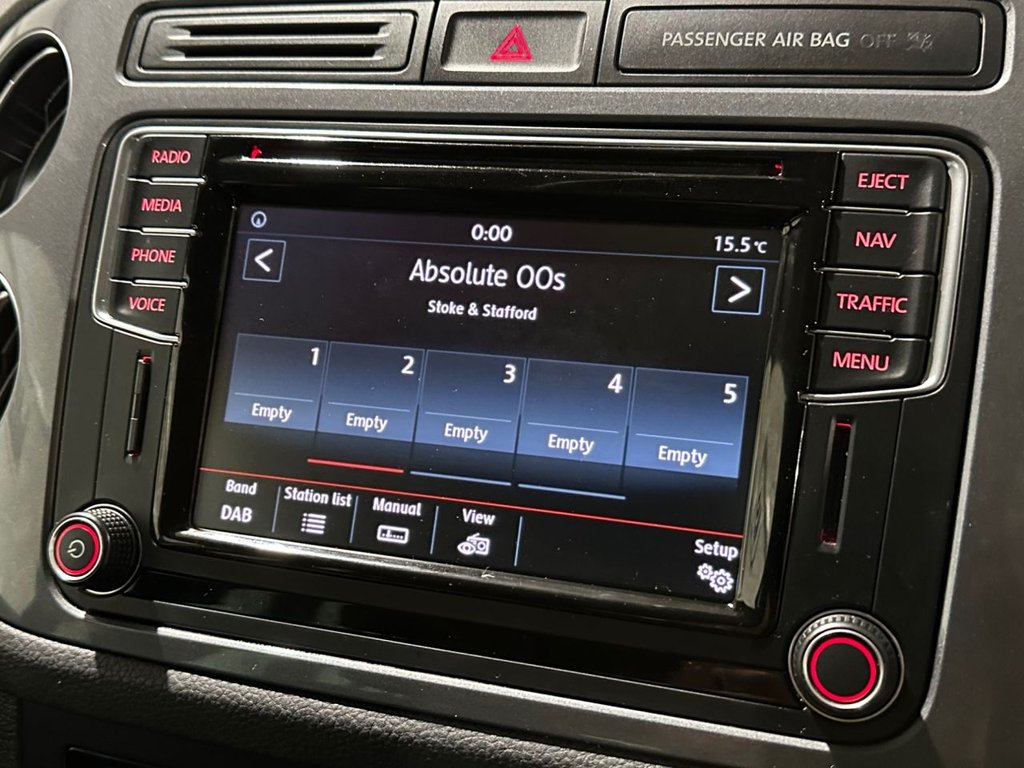 USED 2015 65 VOLKSWAGEN TIGUAN 2.0 TDI BlueMotion Tech Match SUV 5dr Diesel DSG 4WD Euro 6 (s/s) (150 ps) 