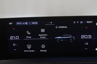 USED 2024 24 PEUGEOT E-3008 73kWh GT Auto 5dr 
