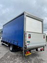 USED 2020 70 DAF LF 7.5 TONNE CURTAINSIDER WITH COLUMN TAIL LIFT 