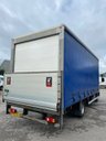 USED 2020 70 DAF LF 7.5 TONNE CURTAINSIDER WITH COLUMN TAIL LIFT 