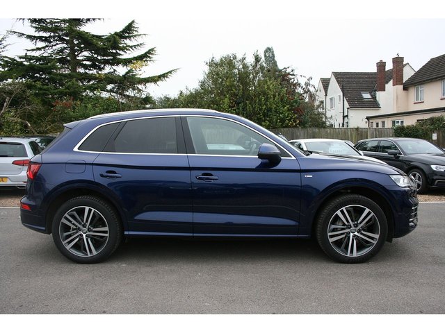 2020 20 Audi Q5 2.0 TFSIe 55 S line Competition SUV 5dr Petrol Plug-in Hybrid S Tronic quattro Euro 6 (s/s) 14.1kWh (367 ps)