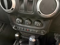 USED 2015 15 JEEP WRANGLER 2.8 CRD Overland SUV 2dr Diesel Auto 4WD Euro 5 (197 bhp) 2 Keys - Leather - Heated seat