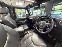 USED 2015 15 JEEP WRANGLER 2.8 CRD Overland SUV 2dr Diesel Auto 4WD Euro 5 (197 bhp) 2 Keys - Leather - Heated seat