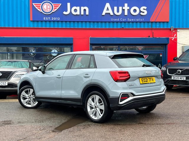 View our AUDI Q2