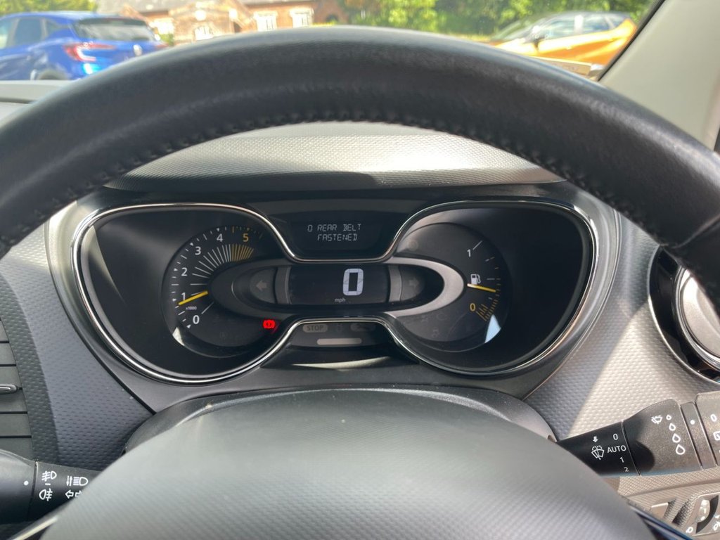 USED 2014 14 RENAULT CAPTUR 1.5 dCi ENERGY Dynamique S MediaNav SUV 5dr Diesel Manual Euro 5 (s/s) (90 ps) 