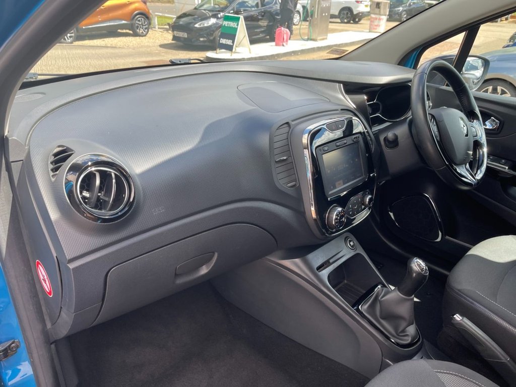 USED 2014 14 RENAULT CAPTUR 1.5 dCi ENERGY Dynamique S MediaNav SUV 5dr Diesel Manual Euro 5 (s/s) (90 ps) 