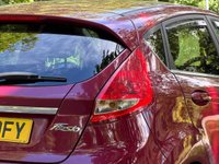 USED 2011 61 FORD FIESTA 1.4 Titanium Hatchback 5dr Petrol Manual (133 g/km, 94 bhp) 