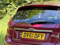 USED 2011 61 FORD FIESTA 1.4 Titanium Hatchback 5dr Petrol Manual (133 g/km, 94 bhp) 