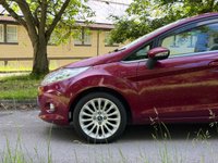 USED 2011 61 FORD FIESTA 1.4 Titanium Hatchback 5dr Petrol Manual (133 g/km, 94 bhp) 
