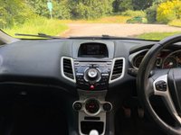 USED 2011 61 FORD FIESTA 1.4 Titanium Hatchback 5dr Petrol Manual (133 g/km, 94 bhp) 