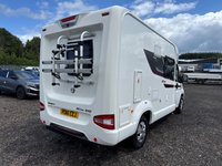 USED 2016 16 SWIFT RIO 310 UNDER 6 M . ELECTRIC BIKE RACK .  