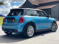 USED 2016 16 MINI HATCH 2.0 Cooper S Hatchback 3dr Petrol Manual Euro 6 (s/s) (192 ps) OVER &pound;6000 OF FACTORY EXTRAS