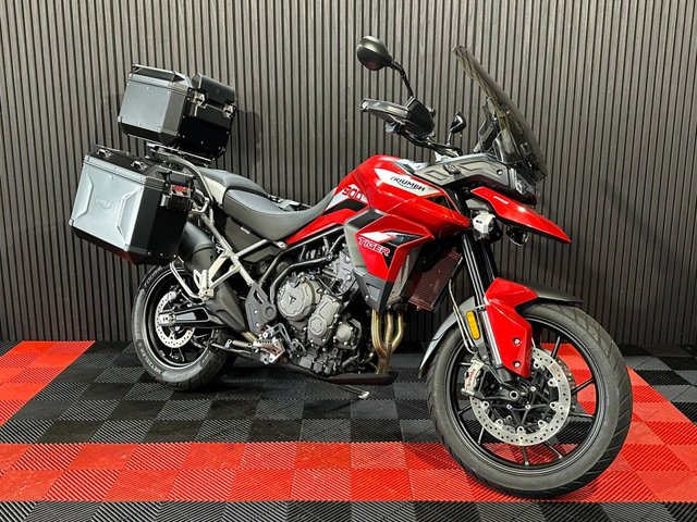 View our TRIUMPH TIGER 900