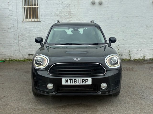 View our MINI COUNTRYMAN