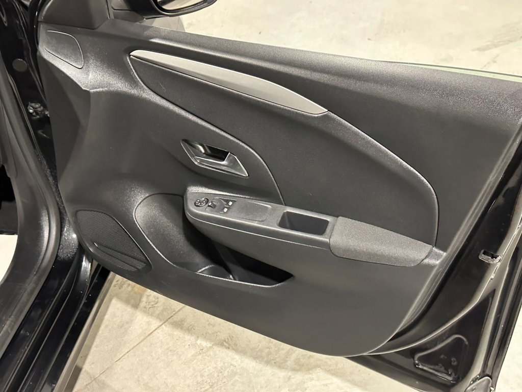 USED 2020 69 VAUXHALL CORSA 1.2 Turbo SE Premium Hatchback 5dr Petrol Manual Euro 6 (s/s) (100 ps) 