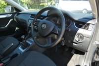 USED 2015 15 SKODA OCTAVIA 1.6 TDI SE Hatchback 5dr Diesel Manual Euro 5 (s/s) (105 ps) 
