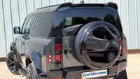 USED 2024 24 LAND ROVER DEFENDER 90 HARD TOP URBAN D250 3 SEAT X-DYNAMIC SE MHEV 3d 3.0 250PS 52995 + 10599 VAT = 63594 Inc Vat