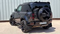 USED 2024 24 LAND ROVER DEFENDER 90 HARD TOP URBAN D250 3 SEAT X-DYNAMIC SE MHEV 3d 3.0 250PS 52995 + 10599 VAT = 63594 Inc Vat
