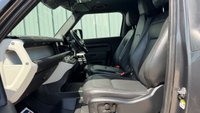 USED 2024 24 LAND ROVER DEFENDER 90 HARD TOP URBAN D250 3 SEAT X-DYNAMIC SE MHEV 3d 3.0 250PS 52995 + 10599 VAT = 63594 Inc Vat