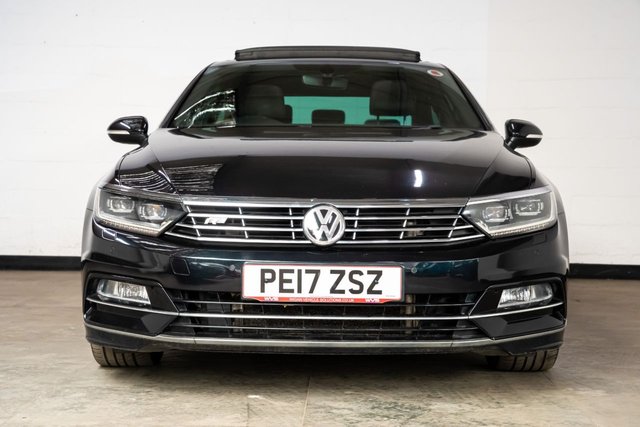 View our VOLKSWAGEN PASSAT