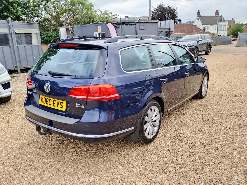 2013 Volkswagen Passat thumbnail 22