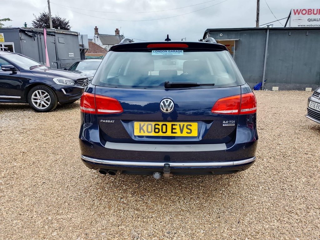 2013 Volkswagen Passat thumbnail 17