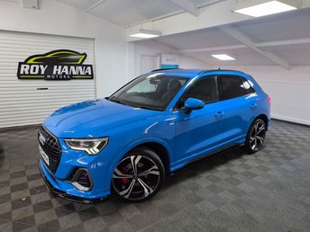 View our AUDI Q3