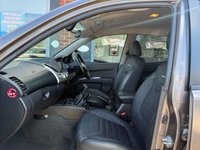 USED 2015 65 MITSUBISHI L200 2.5 DI-D Barbarian Pickup Double Cab 4dr Diesel Manual 4WD Euro 5 (LB) (175 ps) FULL SERVICE~2 KEYS~1 KEEPER