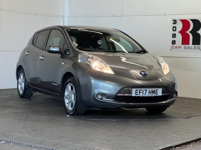 View our Nissan Leaf 30kWh Acenta Hatchback 5dr Electric Auto (109 bhp)