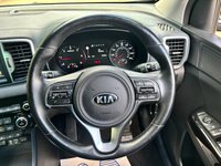 USED 2017 67 KIA SPORTAGE 2.0 CRDi KX-4 SUV 5dr Diesel Manual AWD Euro 6 (182 bhp) 1 FORMER KEEPER - FULL HISTORY