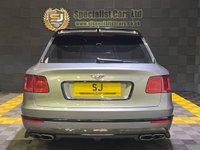 USED 2020 69 BENTLEY BENTAYGA 4.0 V8 SUV 5dr Petrol Auto 4WD Euro 6 (s/s) (550 ps) Factory Carbon Kit / 22" Alls