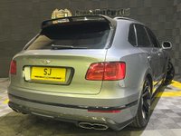 USED 2020 69 BENTLEY BENTAYGA 4.0 V8 SUV 5dr Petrol Auto 4WD Euro 6 (s/s) (550 ps) Factory Carbon Kit / 22" Alls