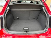 USED 2016 66 FIAT 500X 2.0 MultiJetII Cross SUV Passione Red Diesel Manual 4WD Euro 6 (s/s) (140 ps) SUPER SPEC SUV LOW MILES GREAT SERVICE HISTORY SAT NAV DAB RADIO CLIMATE CONTROL PRIVACY GLASS ALLOYS