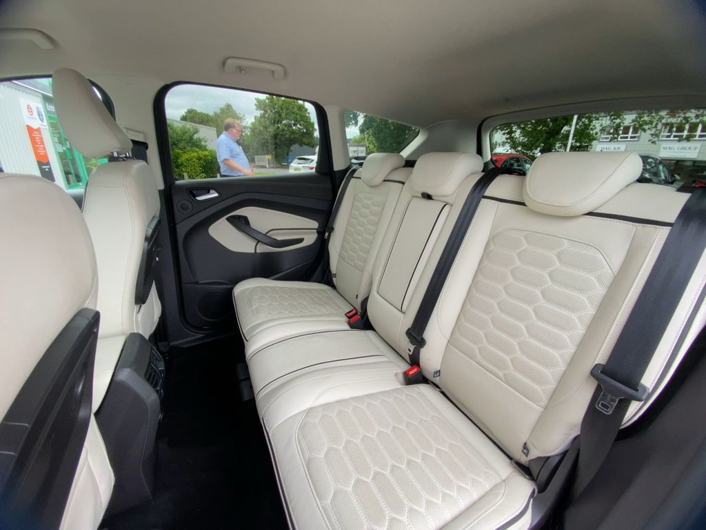 USED 2019 19 FORD KUGA 2.0 TDCi Vignale SUV 5dr Diesel Powershift AWD Euro 6 (s/s) (180 ps) *XENONS+CAMERA+SATNAV+CARPLAY*