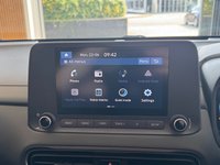 USED 2023 23 HYUNDAI KONA 1.0 T-GDi MHEV SE Connect SUV 5dr Petrol Hybrid Manual Euro 6 (s/s) (120 ps) 