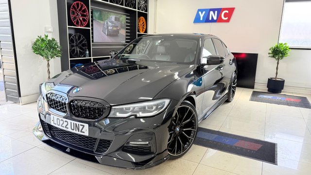 View our BMW 3 SERIES