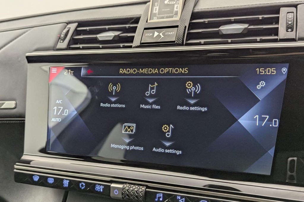 USED 2019 69 DS AUTOMOBILES DS 7 CROSSBACK 1.2 PureTech Prestige Crossback 5dr Petrol Manual Euro 6 (s/s) (130 ps) Sat Nav, Full Leather, Climate