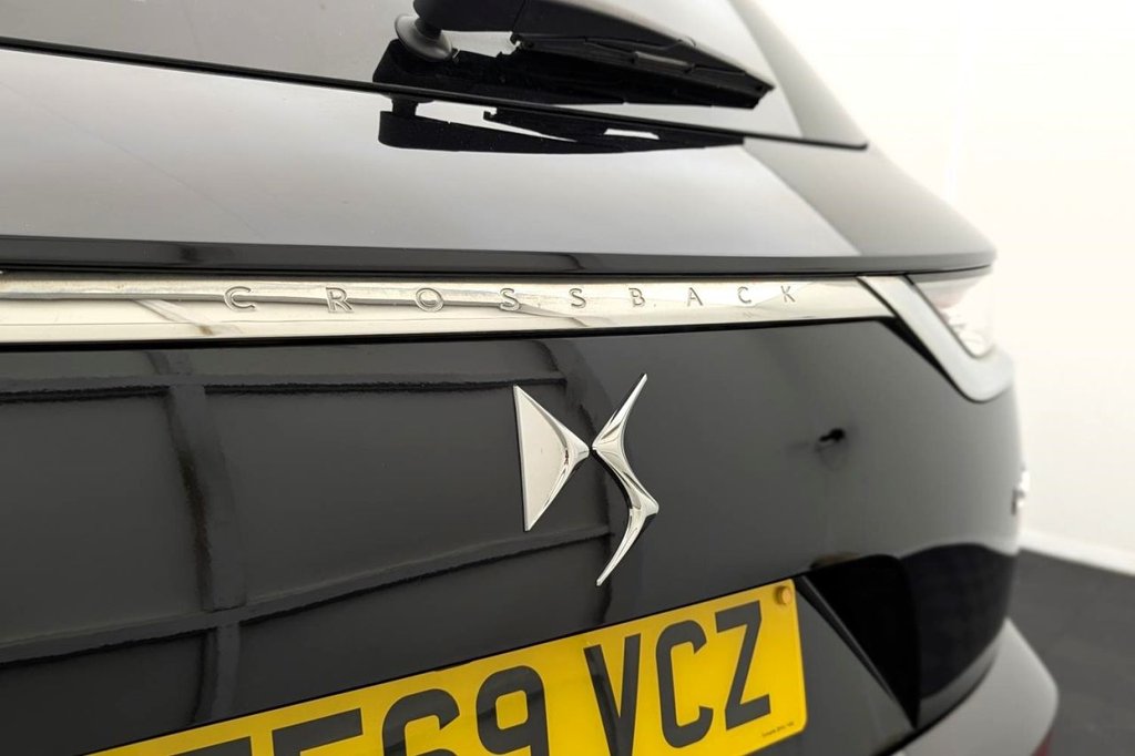 USED 2019 69 DS AUTOMOBILES DS 7 CROSSBACK 1.2 PureTech Prestige Crossback 5dr Petrol Manual Euro 6 (s/s) (130 ps) Sat Nav, Full Leather, Climate