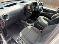 USED 2018 68 MERCEDES-BENZ VITO 2.1 119 CDI BlueTEC Sport Crew Van Double Cab 5dr Diesel G-Tronic+ RWD L2 Euro 6 (s/s) (LWB) (190 ps) 