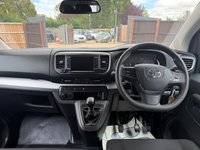 USED 2020 70 TOYOTA PROACE VERSO 2.0D Shuttle Long MPV 5dr Diesel Manual LWB Euro 6 (s/s) (9 Seat) (150 ps) 