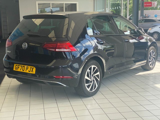View our VOLKSWAGEN GOLF