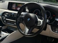 USED 2020 69 BMW 5 SERIES 2.0 520d M Sport Touring 5dr Diesel Auto Euro 6 (s/s) (190 ps) 