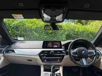 USED 2020 69 BMW 5 SERIES 2.0 520d M Sport Touring 5dr Diesel Auto Euro 6 (s/s) (190 ps) 