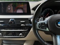 USED 2020 69 BMW 5 SERIES 2.0 520d M Sport Touring 5dr Diesel Auto Euro 6 (s/s) (190 ps) 